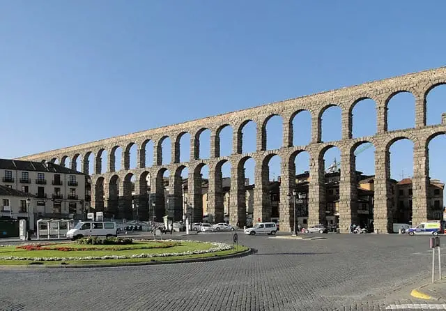 An image of Aqueduct of Segovia, Segovia, Spain