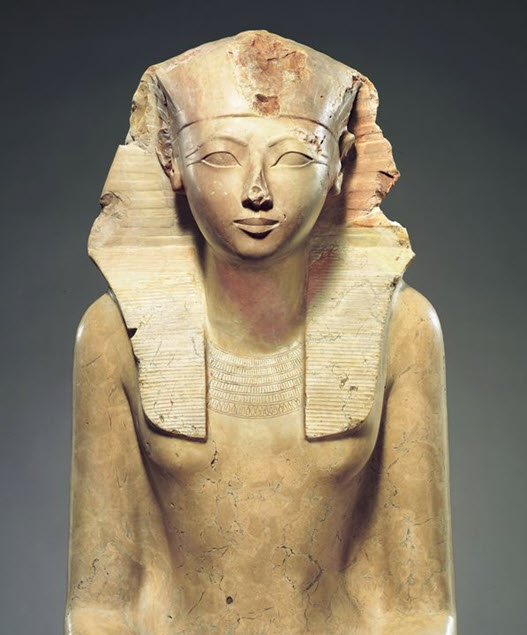 A statue of female Egyptian Pharaoh Hatshepsut