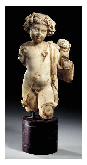 A statue of an Ancient Roman child