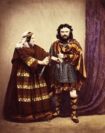 Ellen Kean and Charles Kean as the Macbeths in historically accurate costumes for an 1858 production