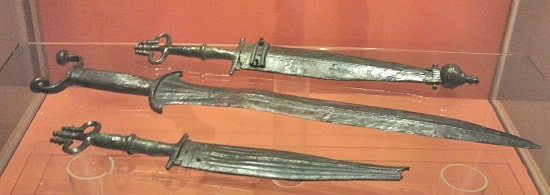 Antenna hilt Hallstatt 'D' swords, from Hallstatt