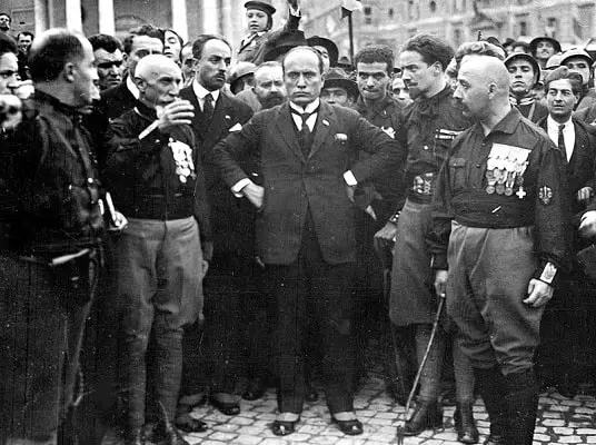 Mussolini and Quadrivium during March on Rome