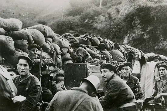 Republican forces during the battle of Irún in 1936
