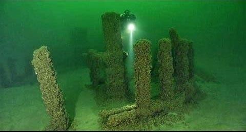 Under Water Stonehenge Found in Lake Michigan